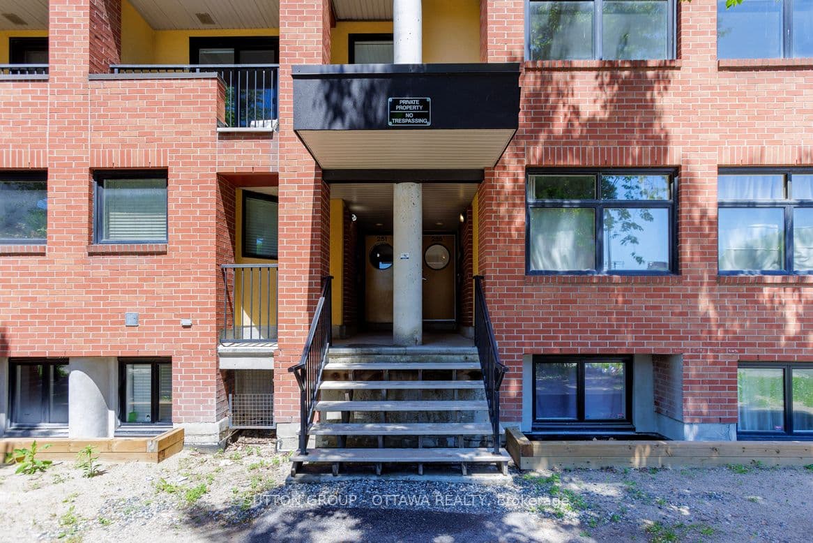255 Clarence Street 10, Lower Town - Sandy Hill, ON K1N 5P9