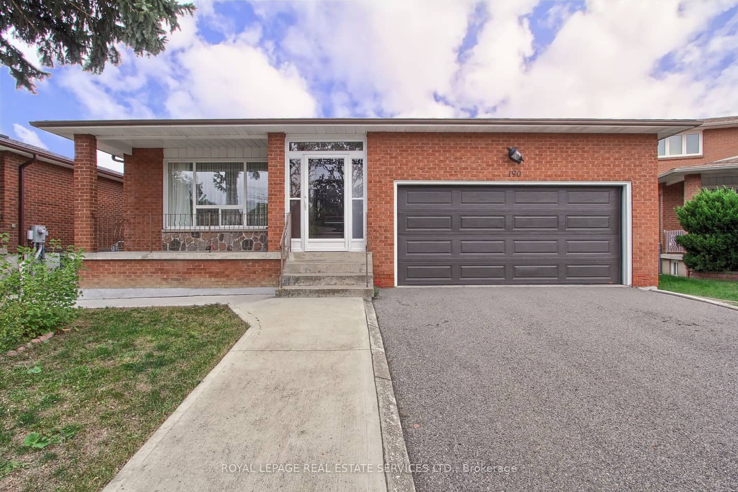190 Benjamin Boake Trail, Toronto, ON M3J 3C4