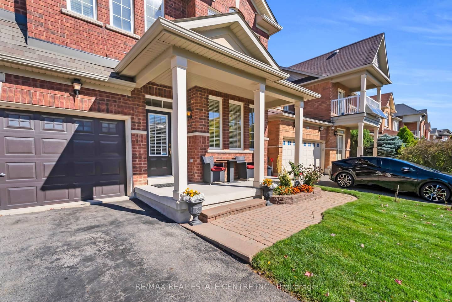 43 Delphinium Way, Brampton, ON L7A 0N3