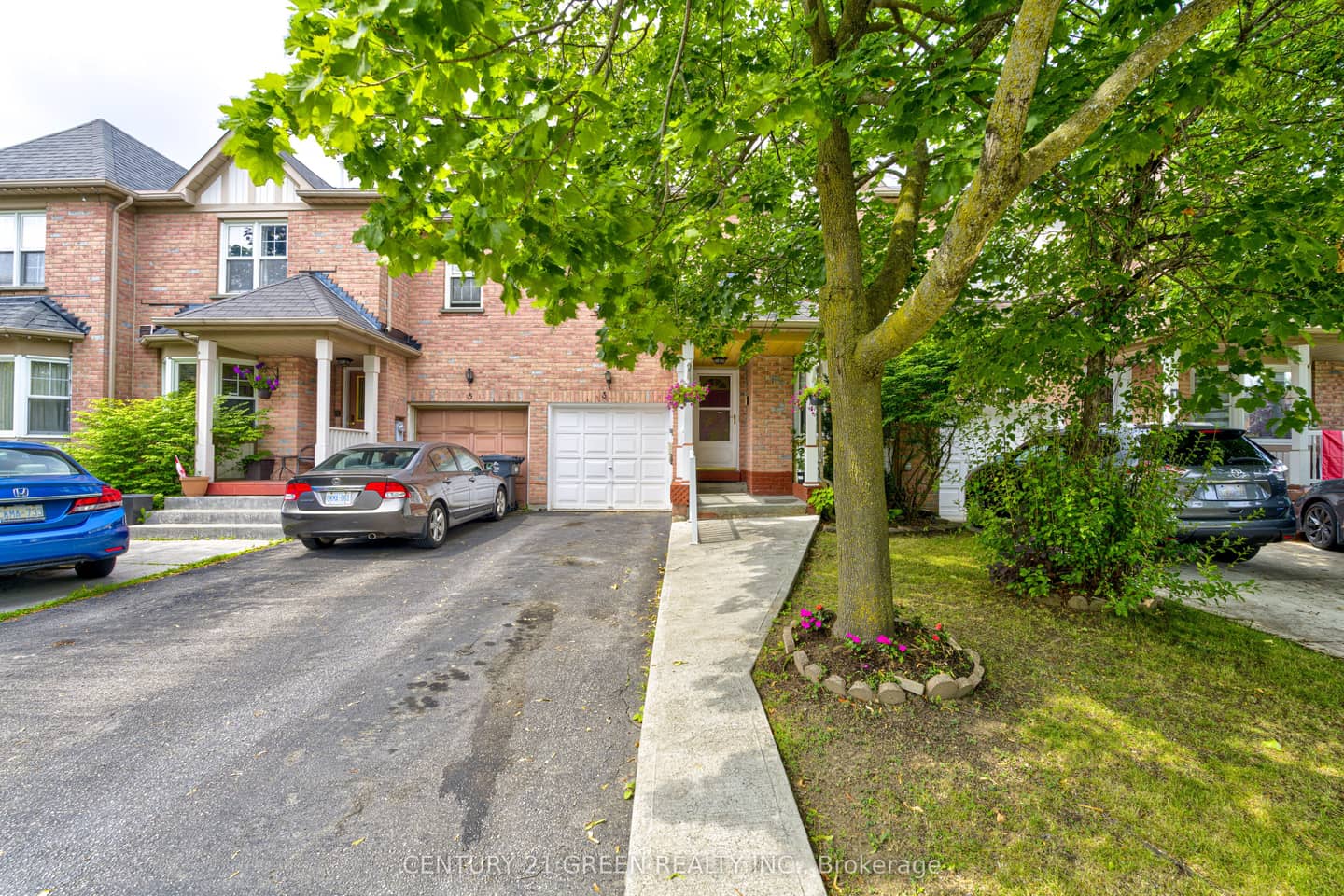 3 Desert Sand Drive, Brampton, ON L6R 1P9