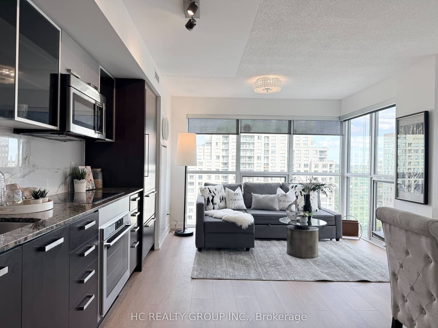 5168 Yonge Street 1712, Toronto, ON M2N 5P6