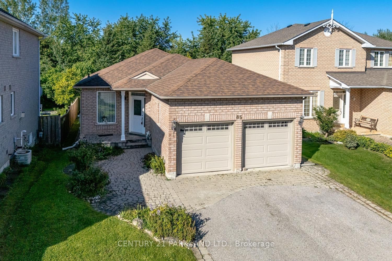 85 Canoe Avenue, Richmond Hill, ON L4E 3Y2