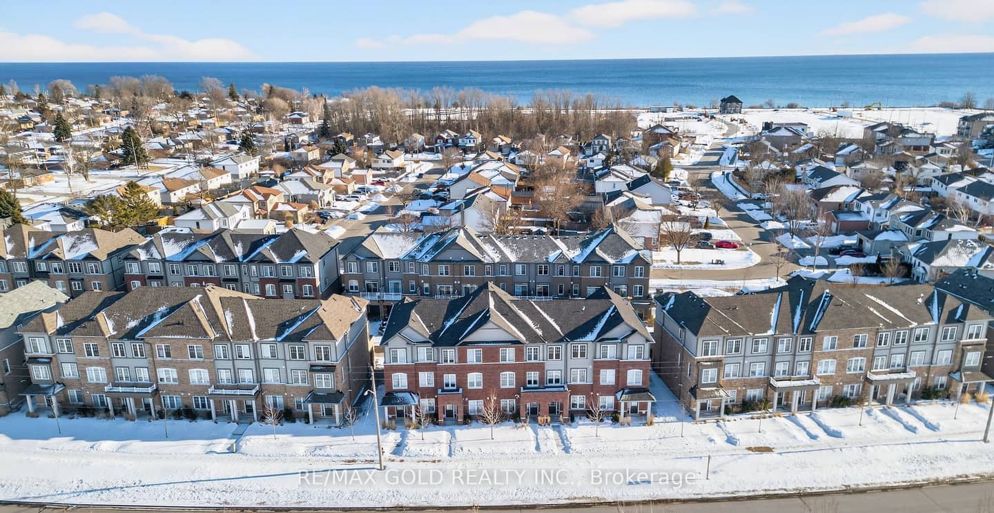 846 Atwater Path, Oshawa, ON L1J 0E8