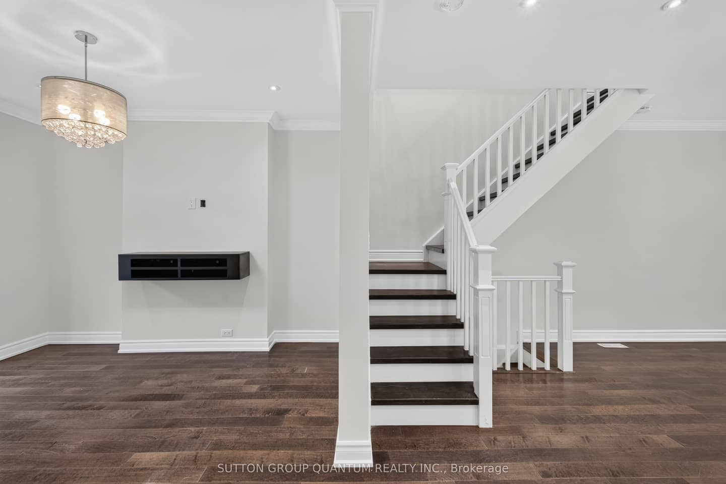 693 Greenwood Avenue, Toronto, ON M4J 4B6