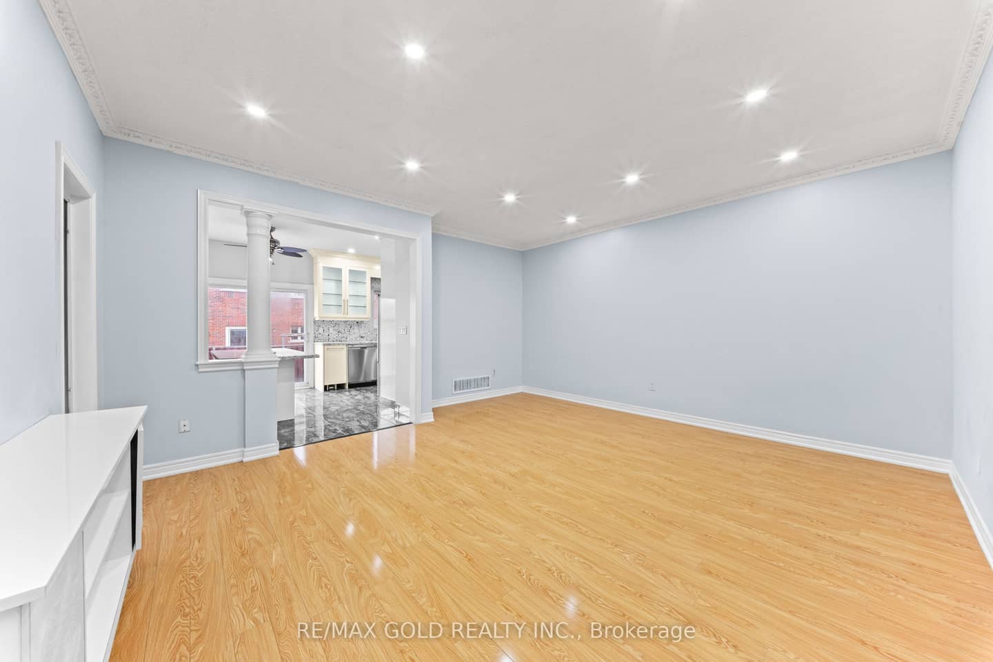 70 Crystalview Crescent, Brampton, ON L6P 2S3