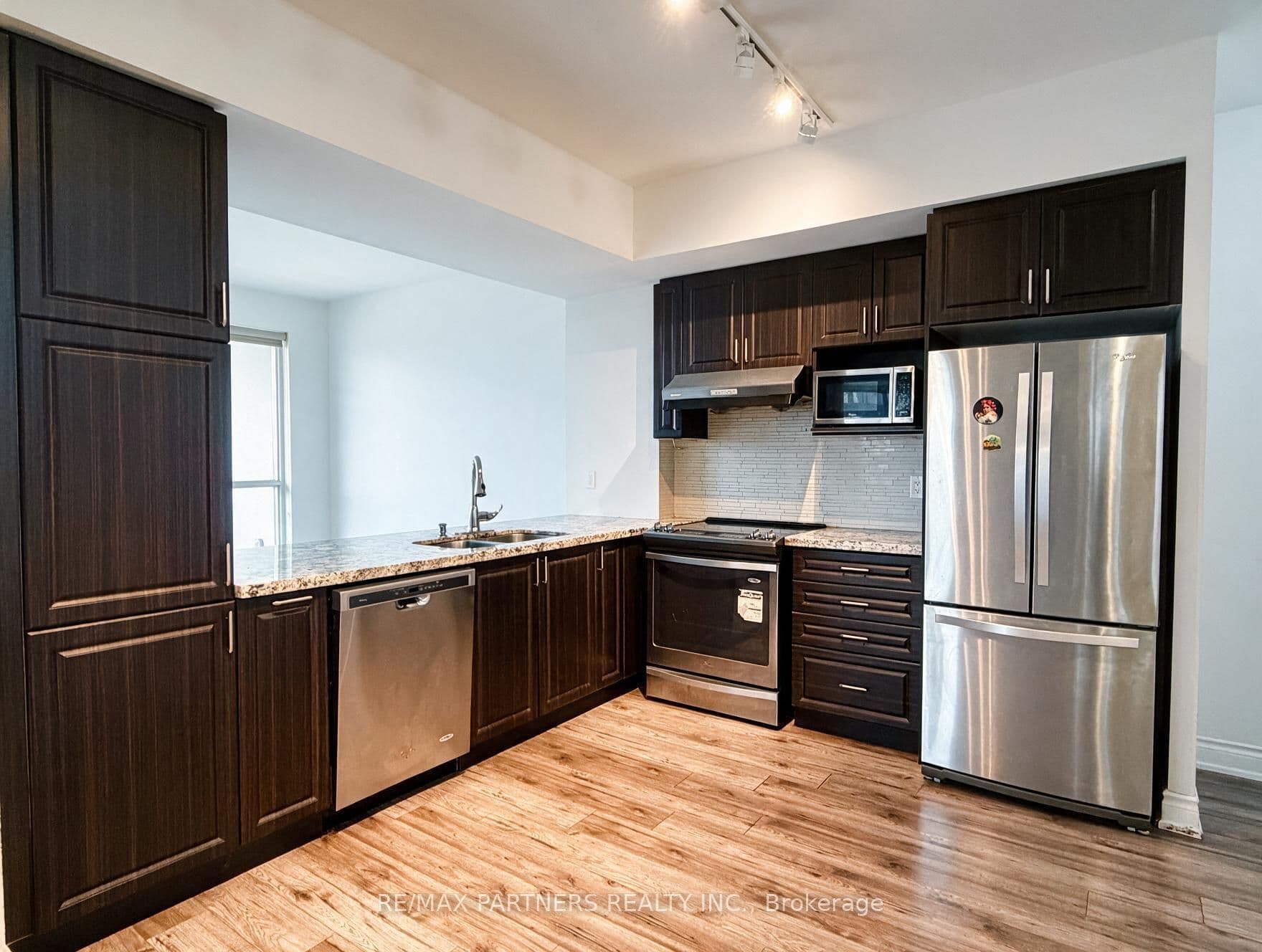38 Cedarland Drive 605, Markham, ON L6G 0G7