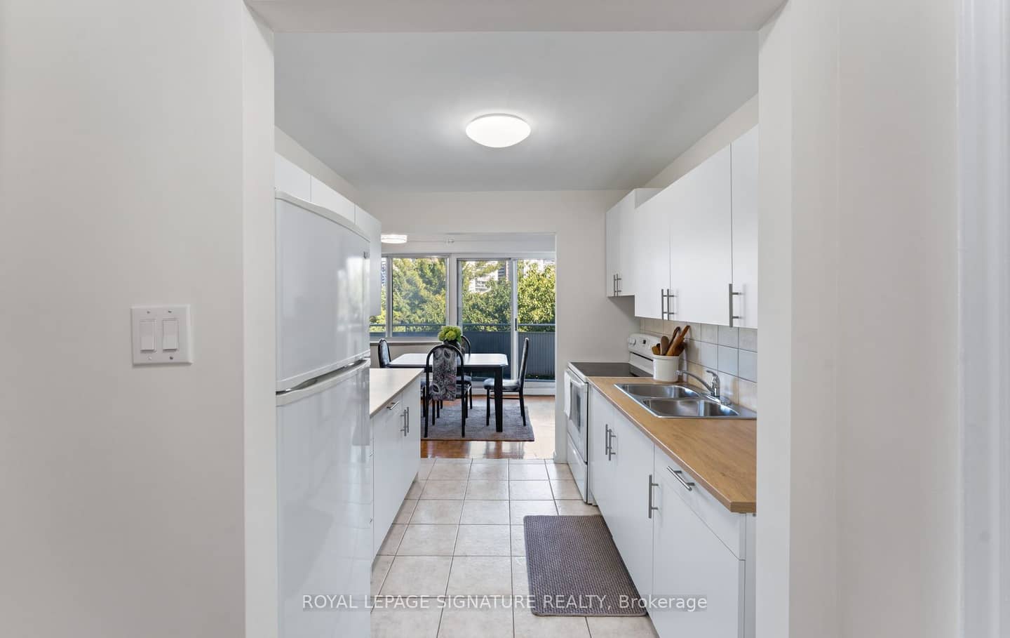 30 Allanhurst Drive 410, Toronto, ON M9A 4J8
