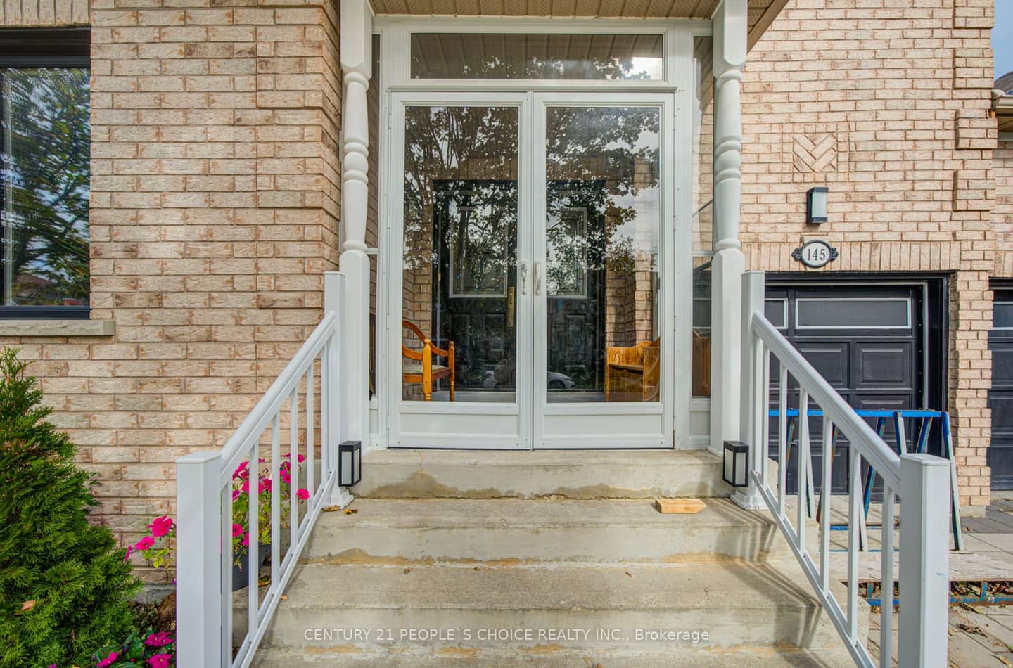 145 Trailhead Avenue, Newmarket, ON L3X 2Z6