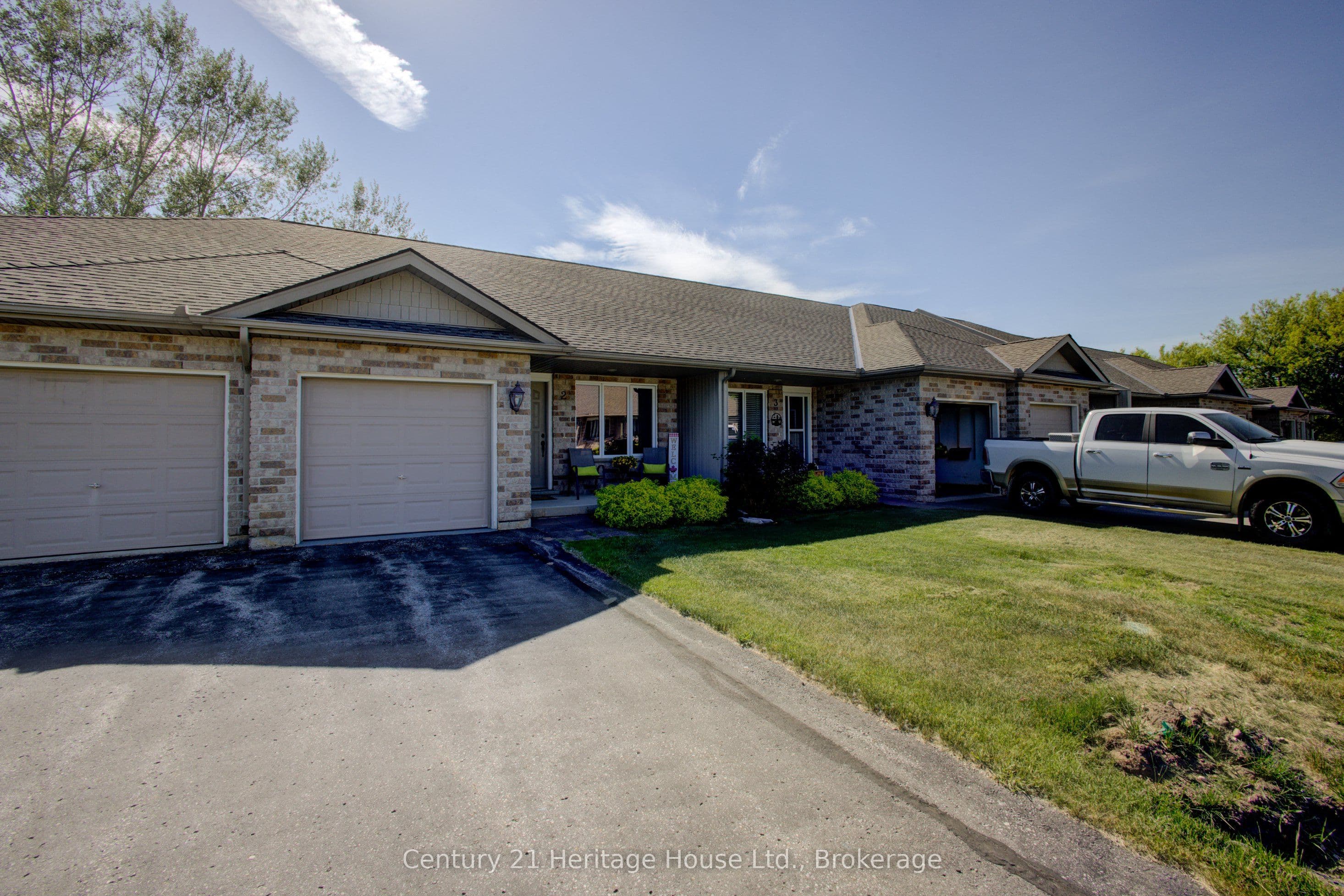 302 Park Street W 2, West Grey, ON N0G 1R0
