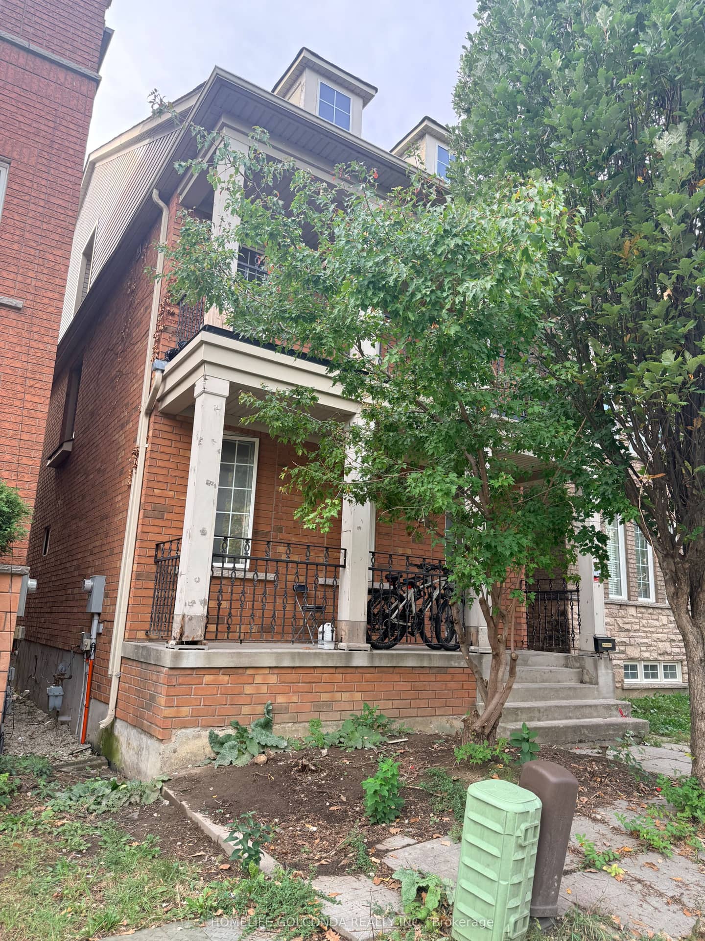 10 Aldwinckle Heights, Toronto, ON M3J 3S6