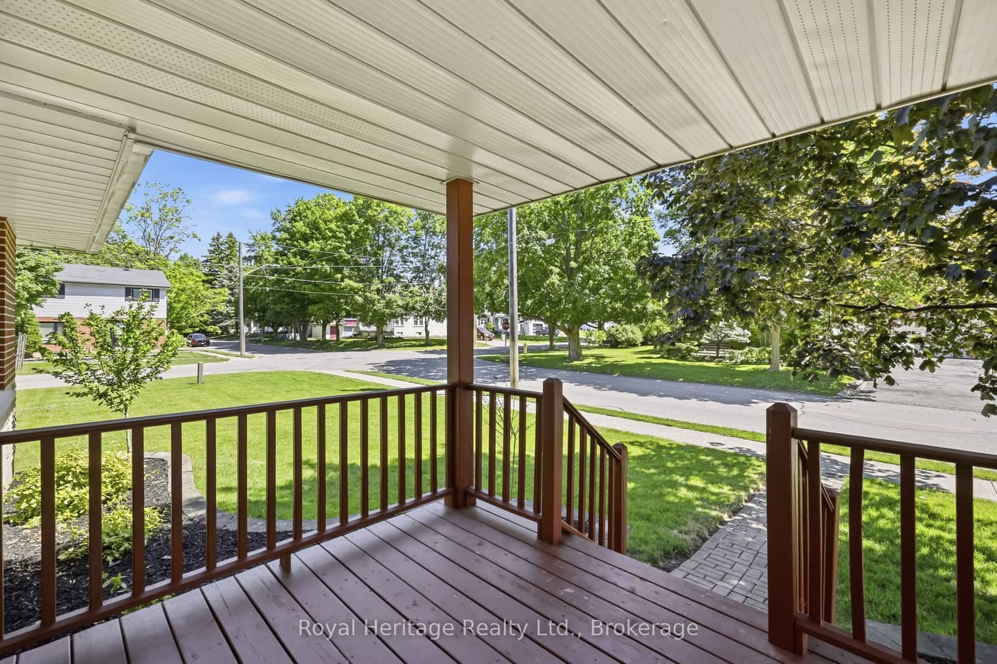 12 Simcoe Street, Whitby, ON L1M 1B2
