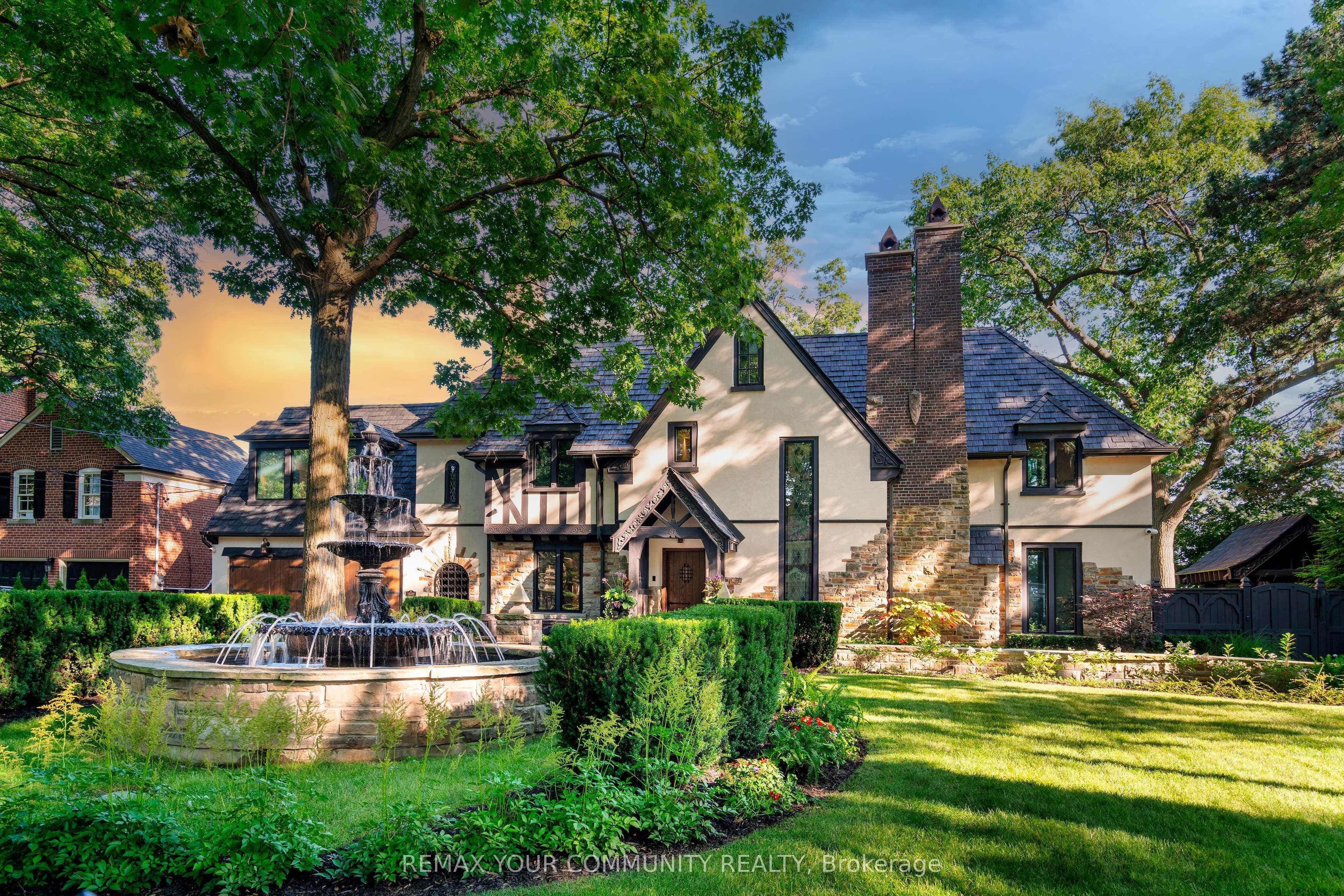 57 Baby Point Crescent S, Toronto, ON M6S 2B7