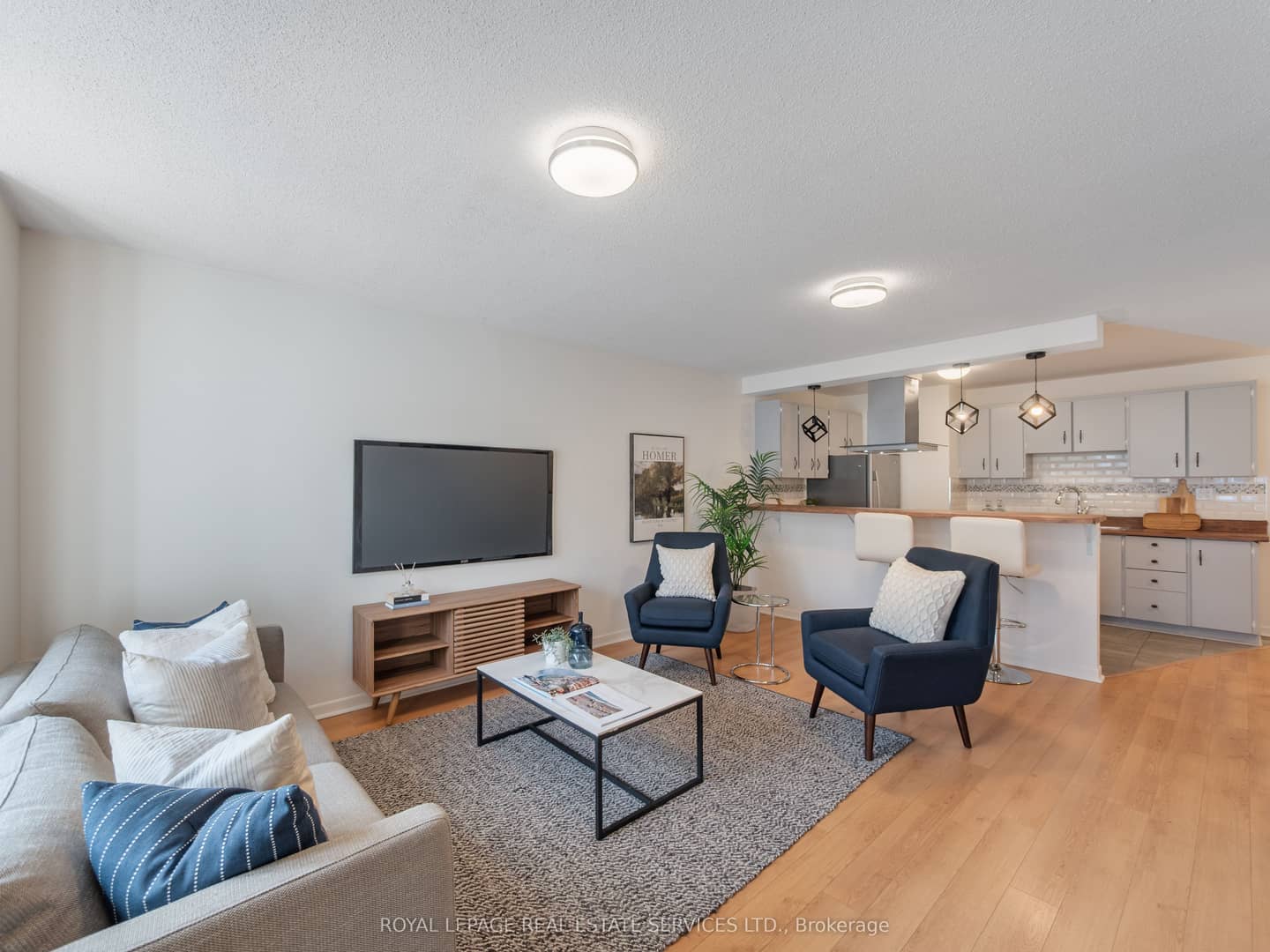 346 Indian Road Crescent, Toronto, ON M6P 2H1
