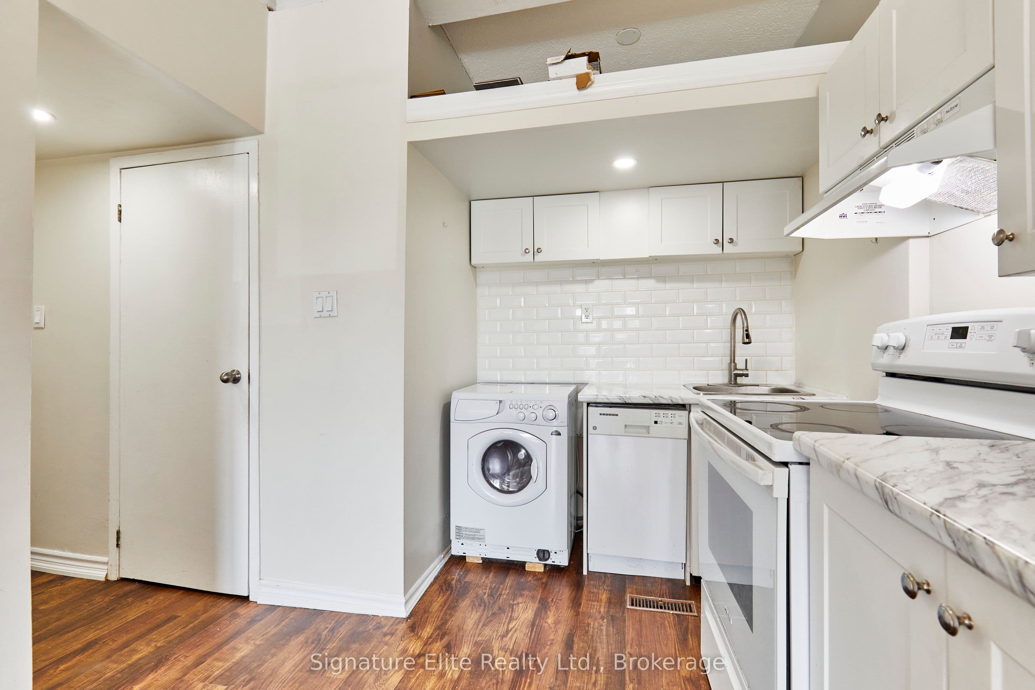 363 Barton Street E 1, Hamilton, ON L8L 2X8