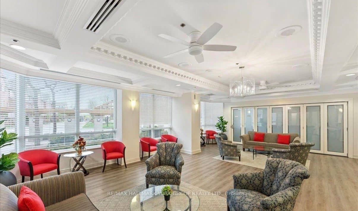 1200 The Esplanade Road N 912, Pickering, ON L1V 6V3