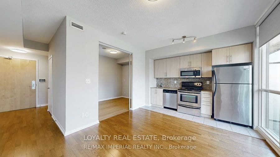 65 Bremner Boulevard 4907, Toronto, ON M5J 0A7