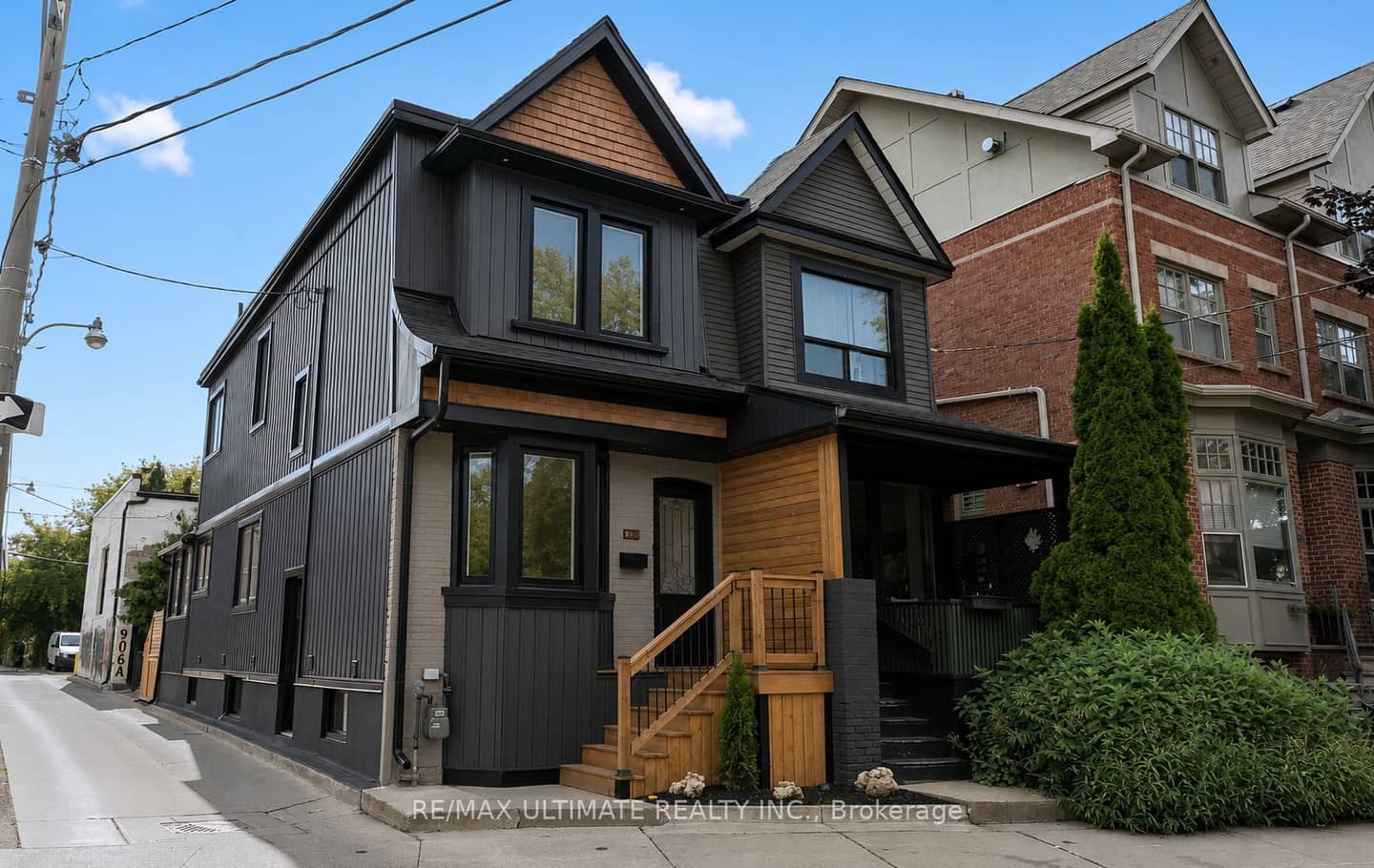 906 Logan Avenue, Toronto, ON M4K 3E4