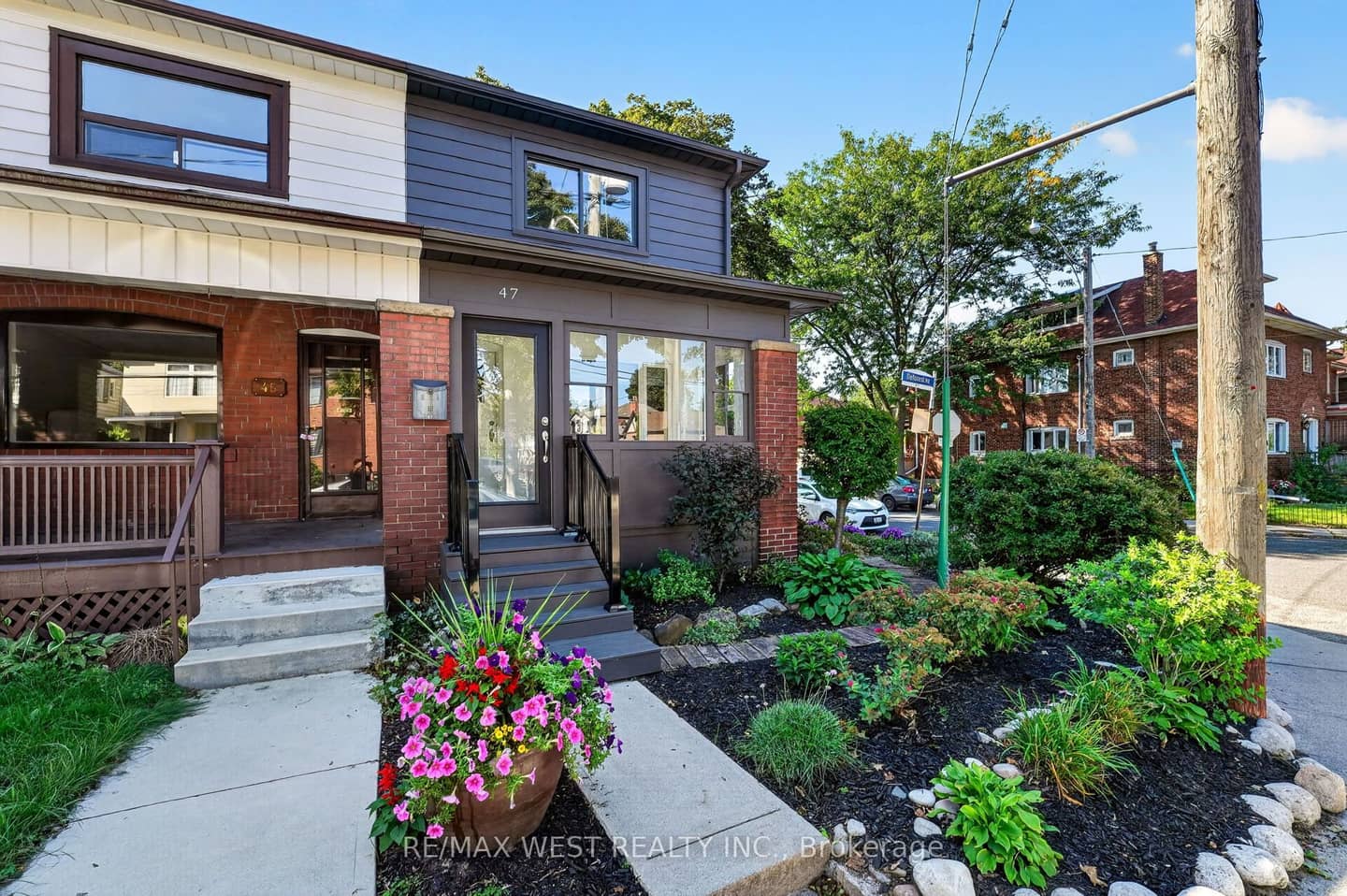 47 Deforest Road, Toronto, ON M6S 1J1