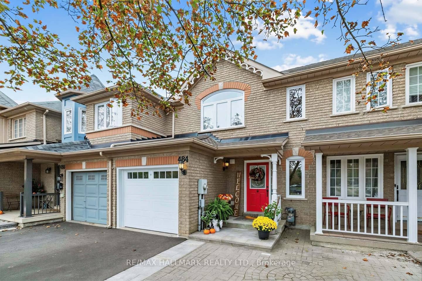 484 Bartholemew Drive, Newmarket, ON L3X 2E5