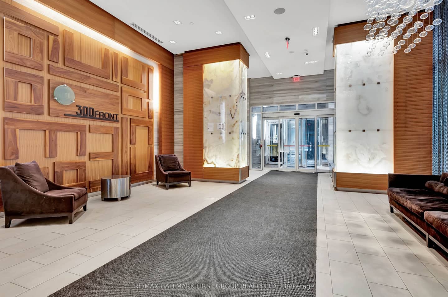 300 Front Street W 501, Toronto, ON M5V 0E9