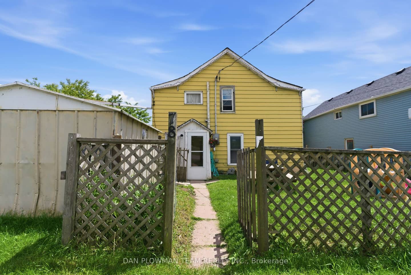 78 East Beach Road, Clarington, ON L1C 6A5