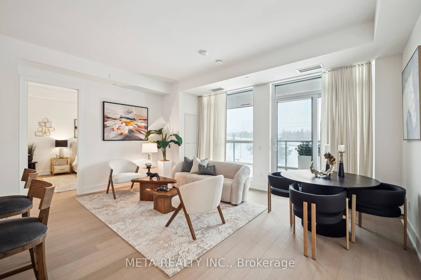 399 Royal Orchard Boulevard 315, Markham, ON L3T 0H3