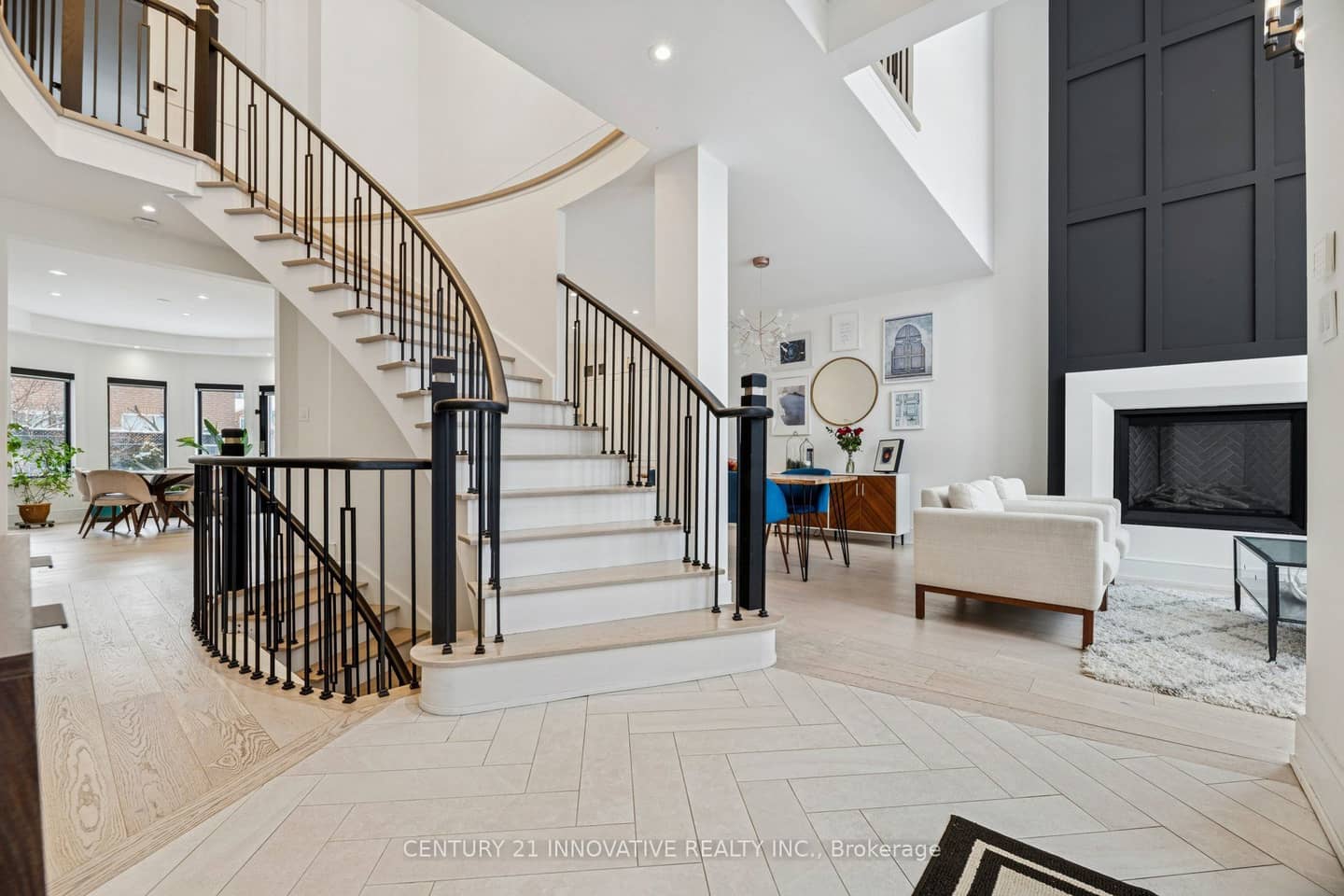 6 Devonridge Crescent, Toronto, ON M1C 5B1