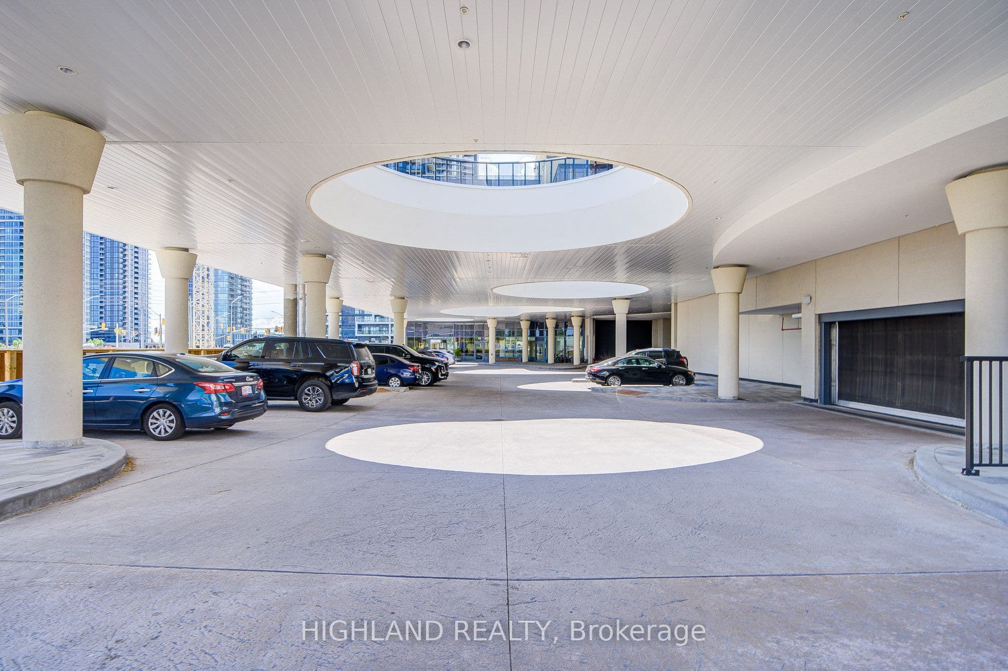 5081 Hurontario Street 3103, Mississauga, ON L4Z 0C9