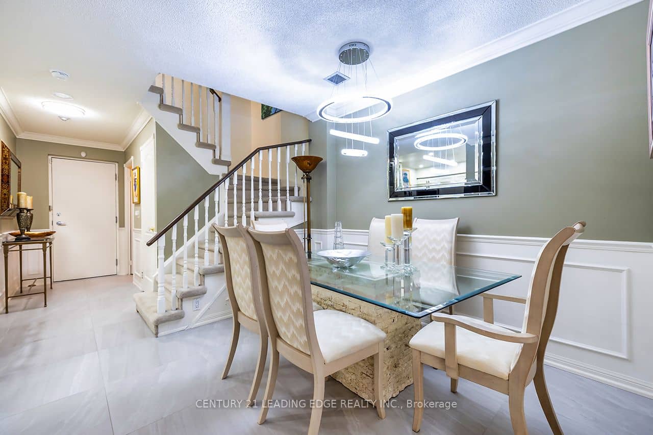 1400 N The Esplanade Drive N 621, Pickering, ON L1V 6V2