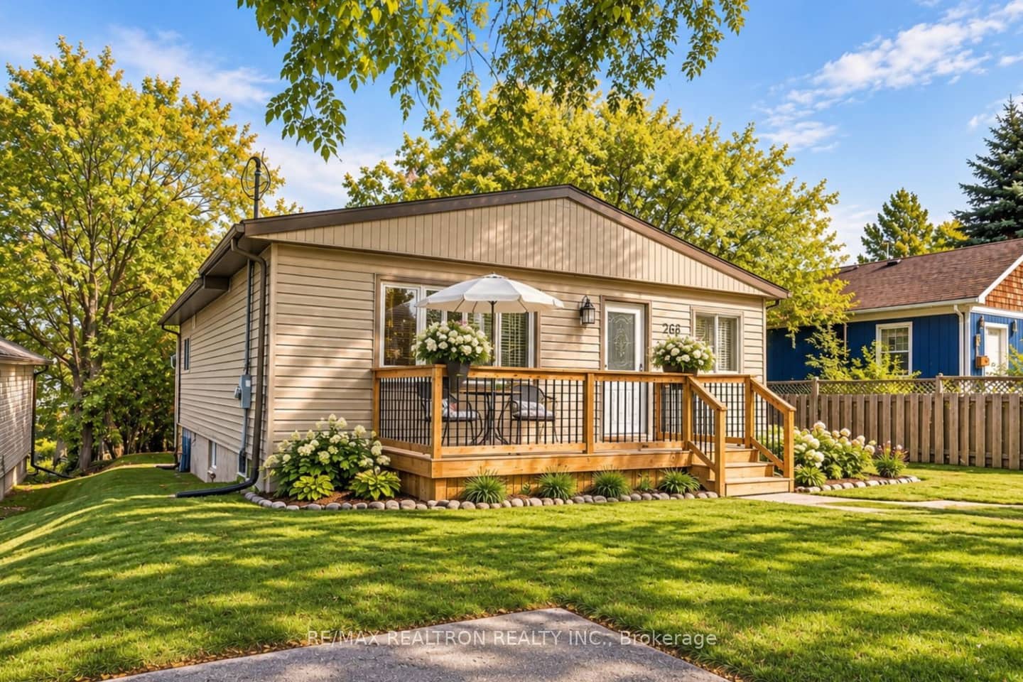 268 Kenwood Avenue, Georgina, ON L4P 2X5