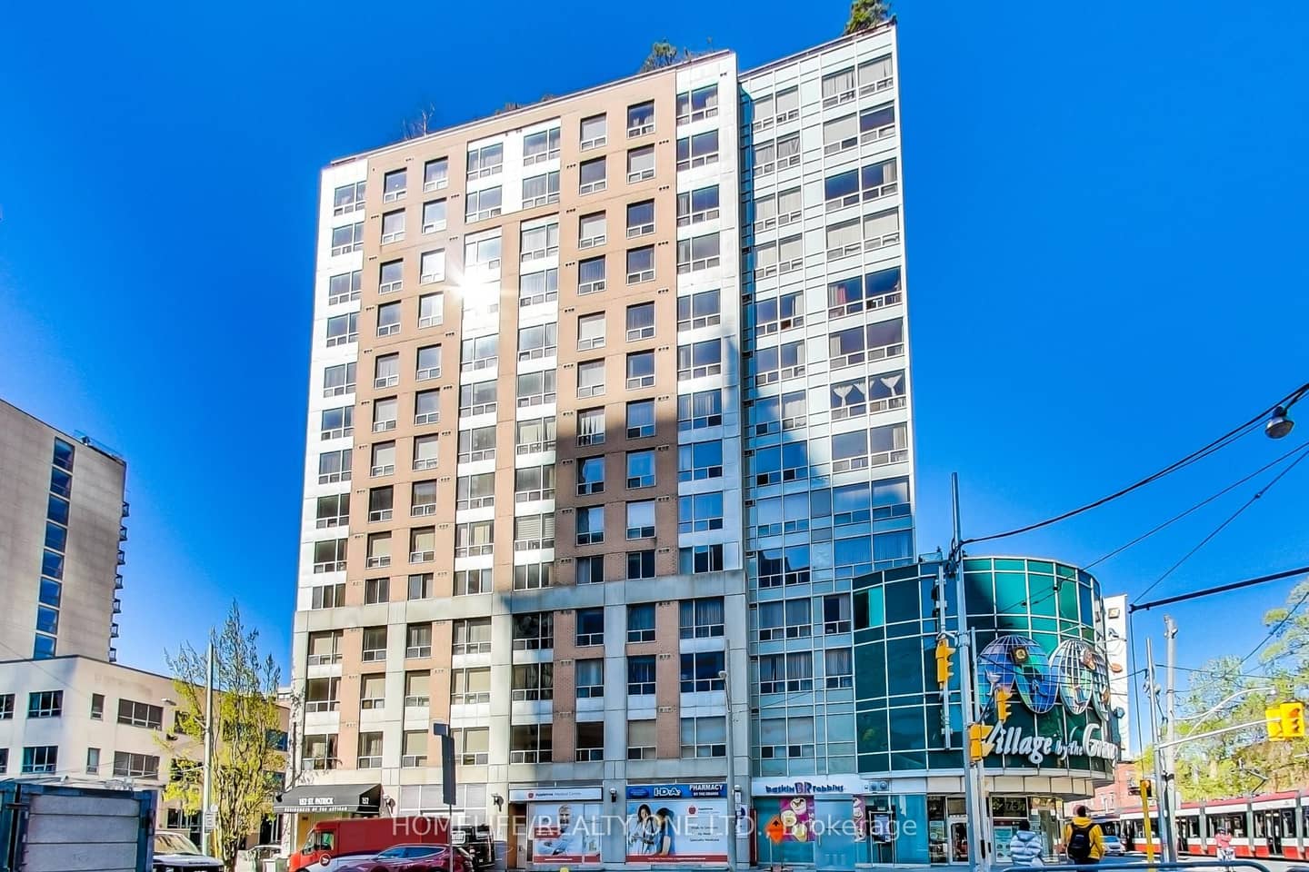 152 St Patrick Street 1105, Toronto, ON M5T 3J9