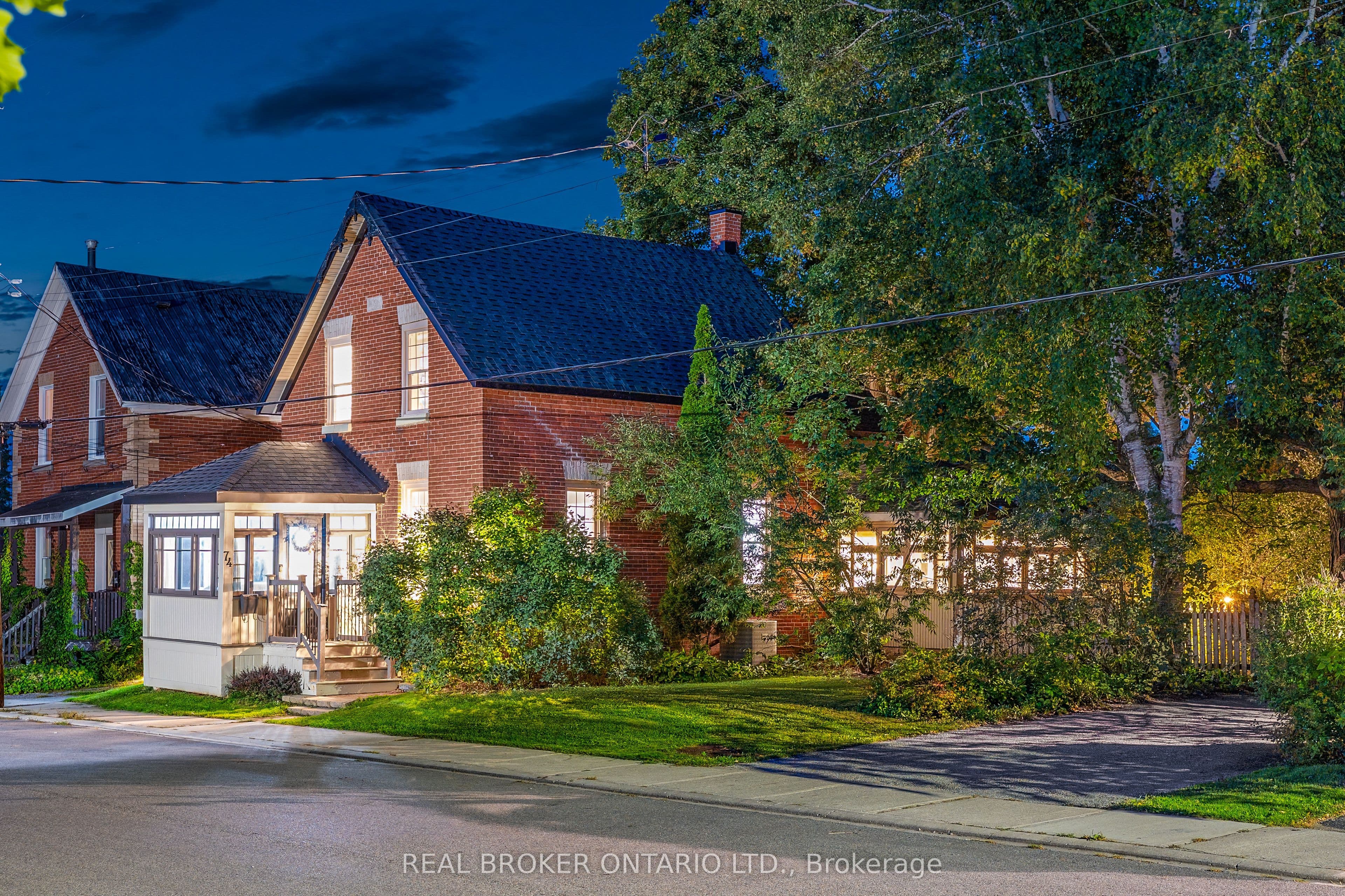 74 Herriott Street, Carleton Place, ON K7C 2A7