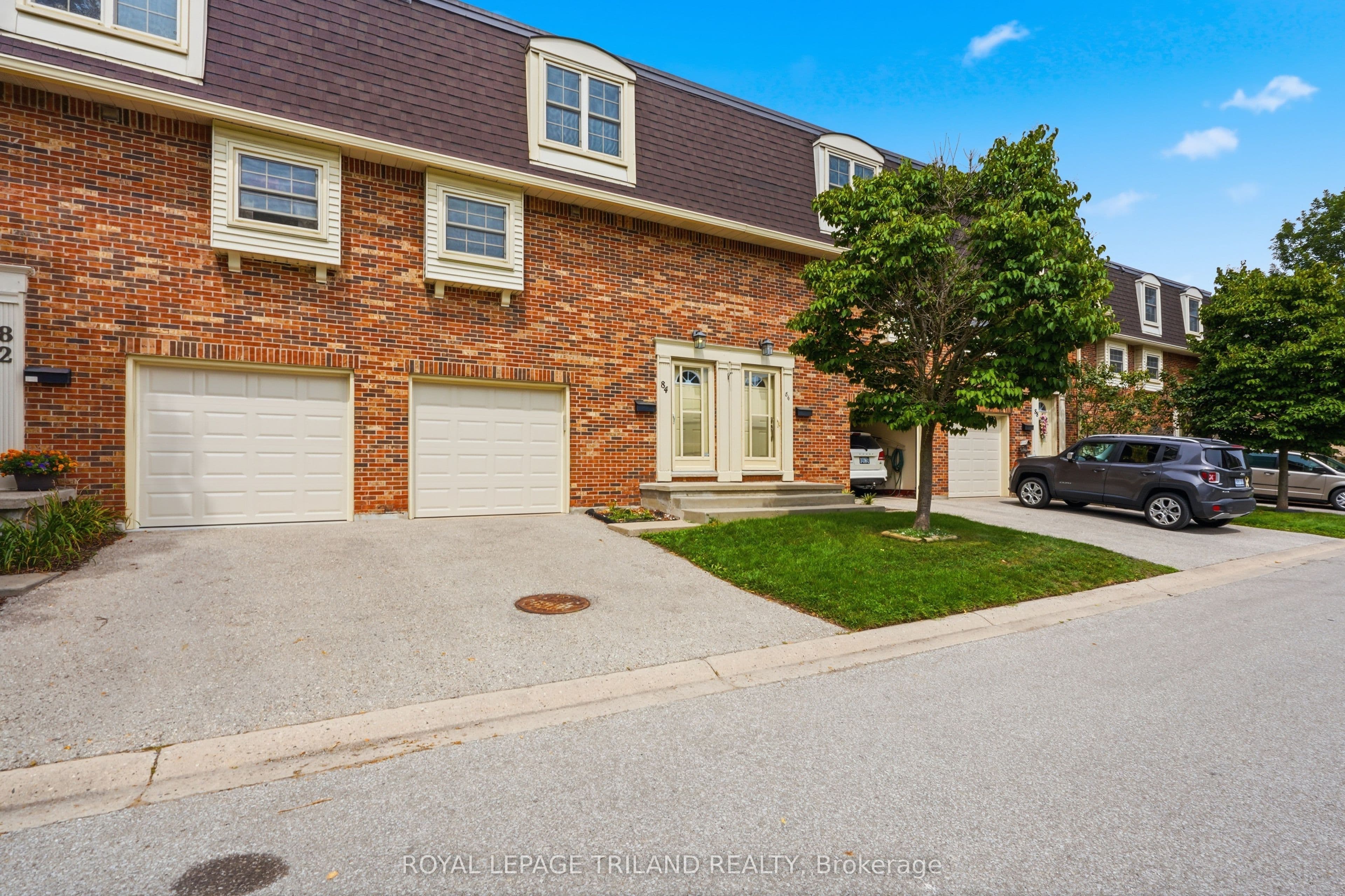900 Pond View Road 84, London South, ON N5Z 4L7