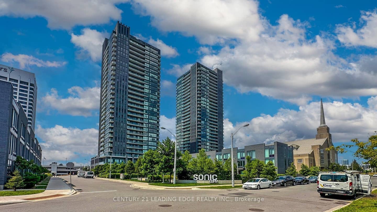 2 Sonic Way 606, Toronto, ON M3C 0P2