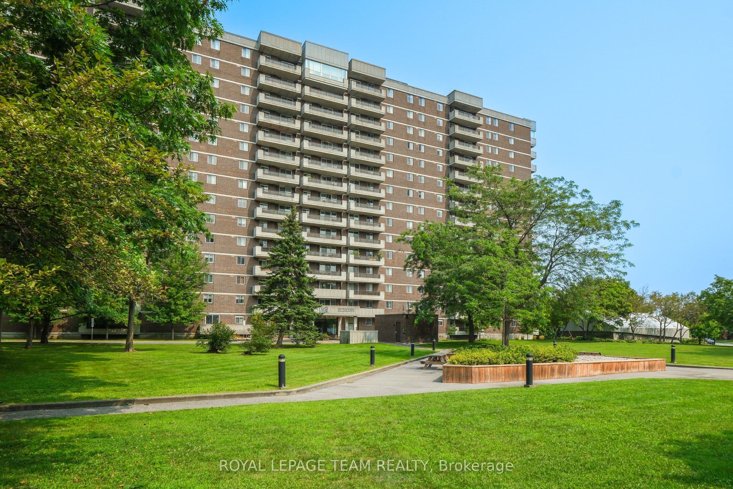 1705 Playfair Drive 1001, Alta Vista and Area, ON K1H 8P6