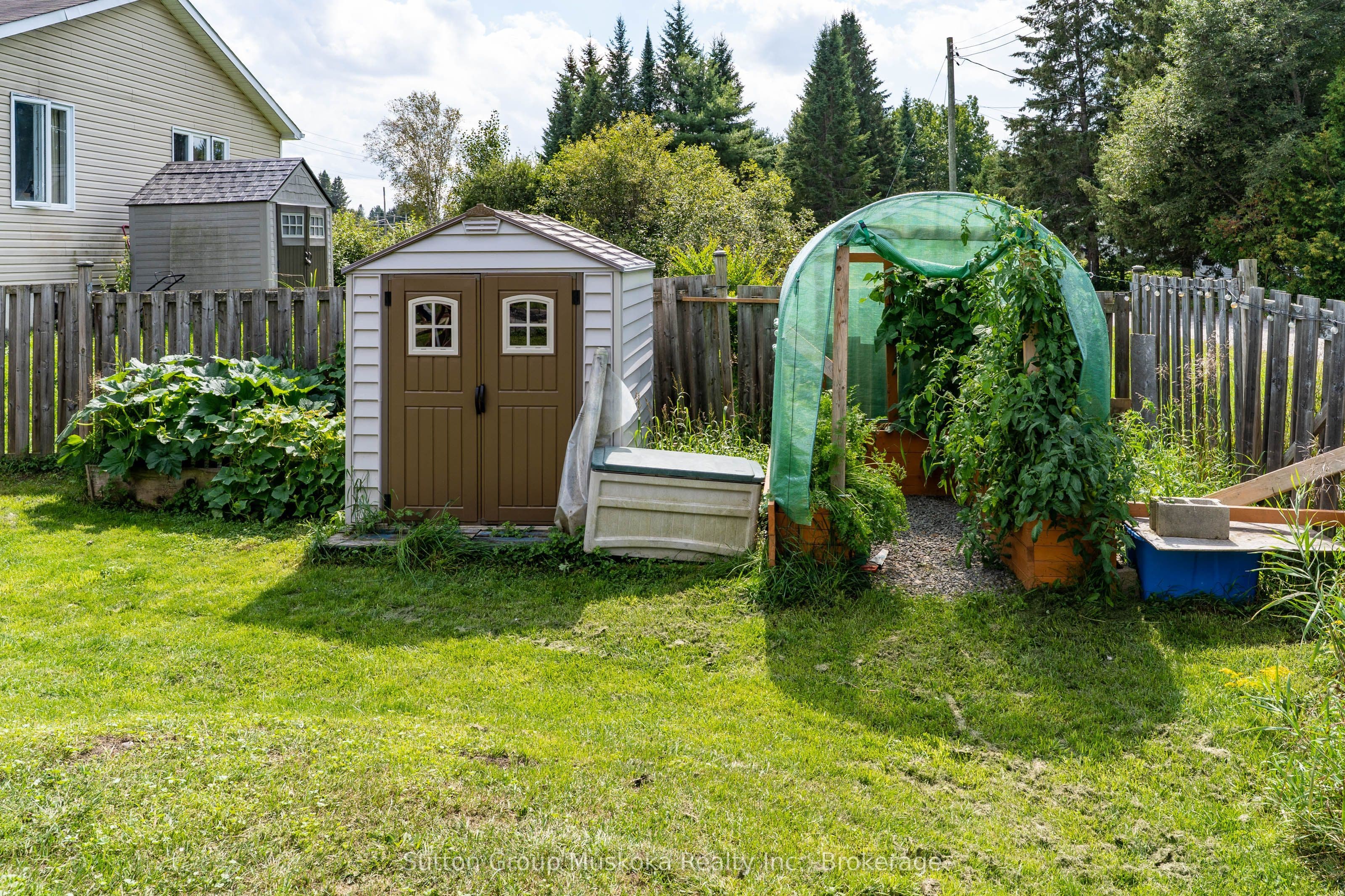 184 Main Street, Perry, ON P0A 1M0