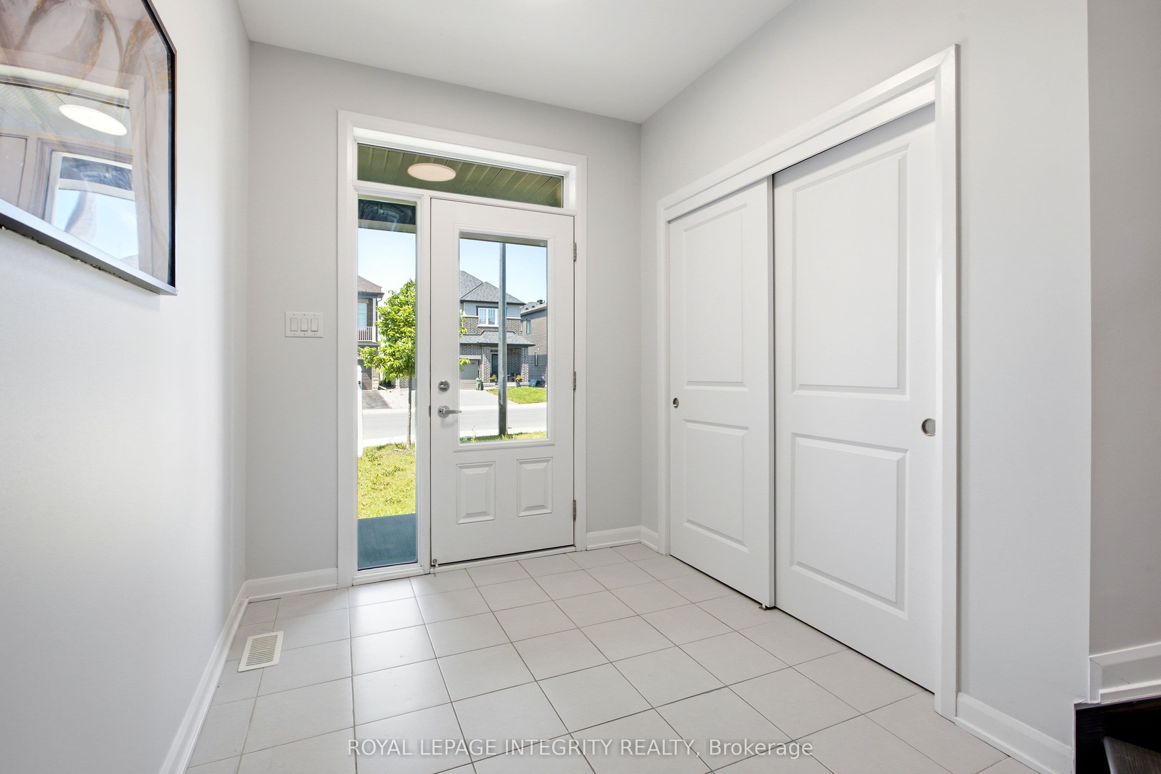 2616 River Mist Road, Barrhaven, ON K2J 6W3