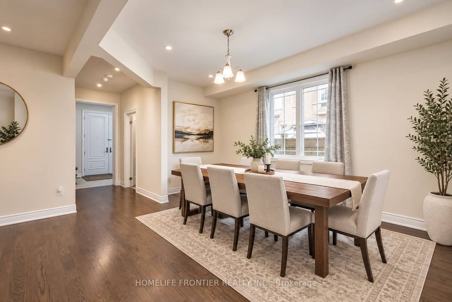 135 Ross Vennare Crescent, Vaughan, ON L4H 4N2