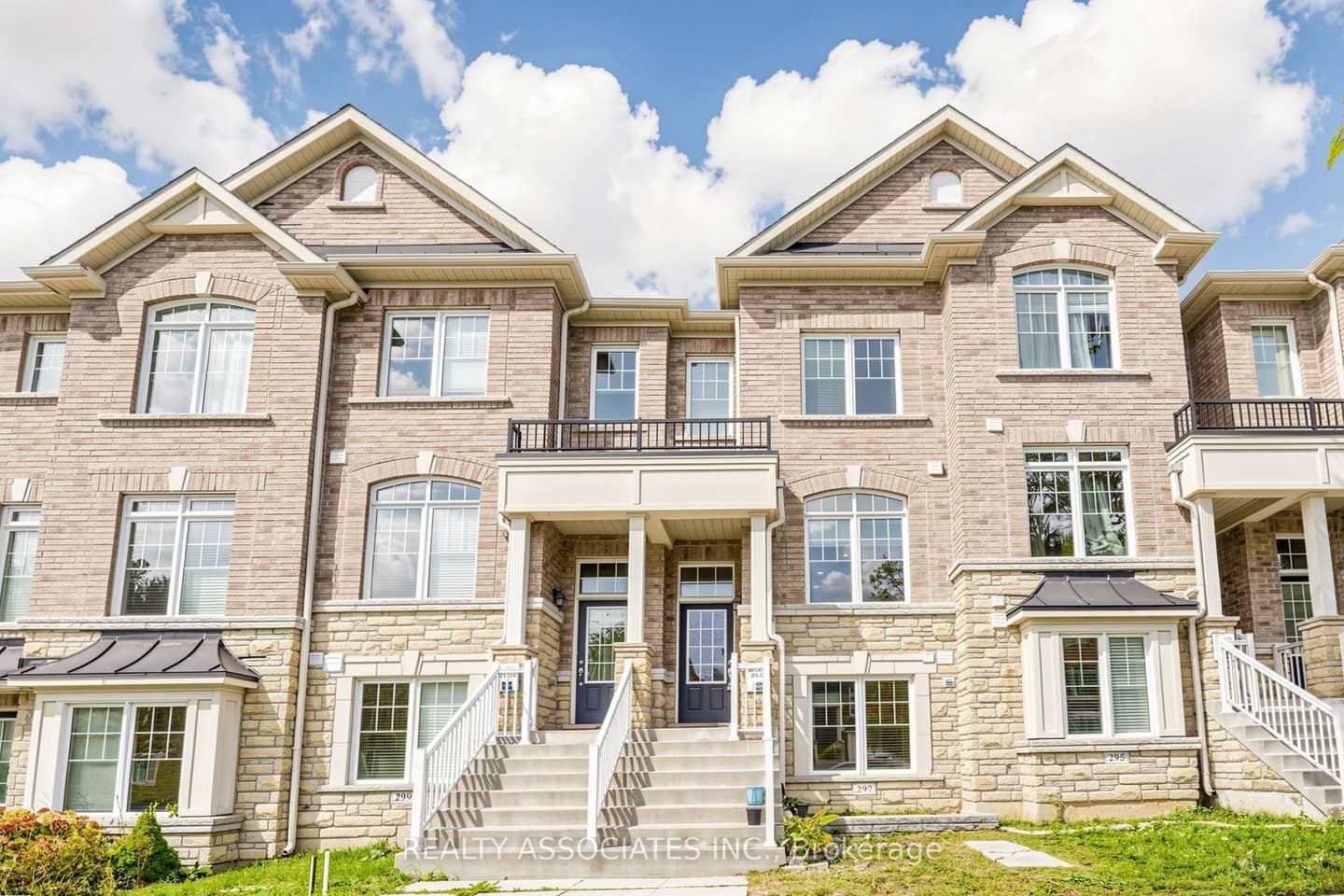 297 Delray Drive, Markham, ON L6E 0P8