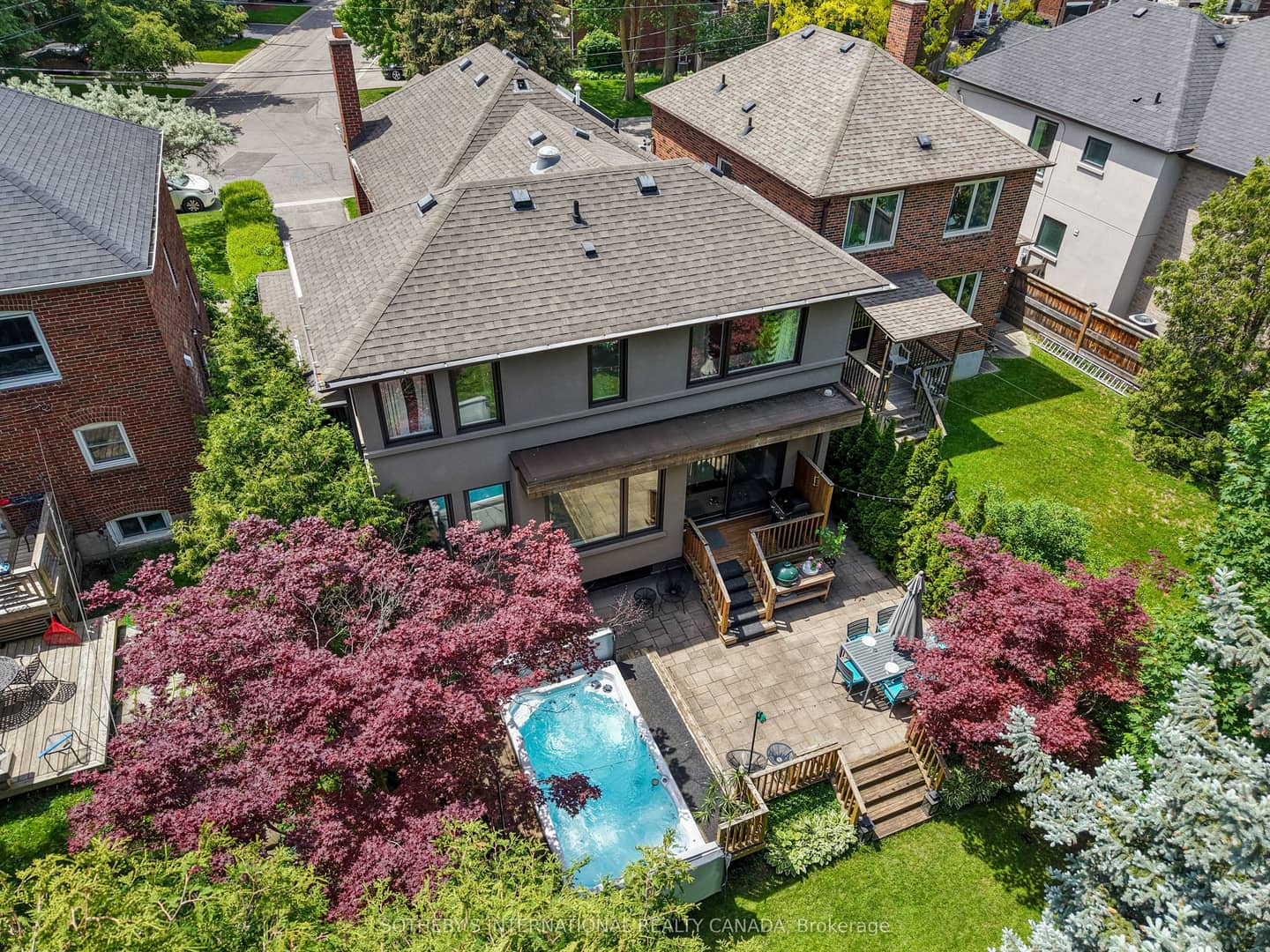 35 Belgrave Avenue, Toronto, ON M5M 3S9