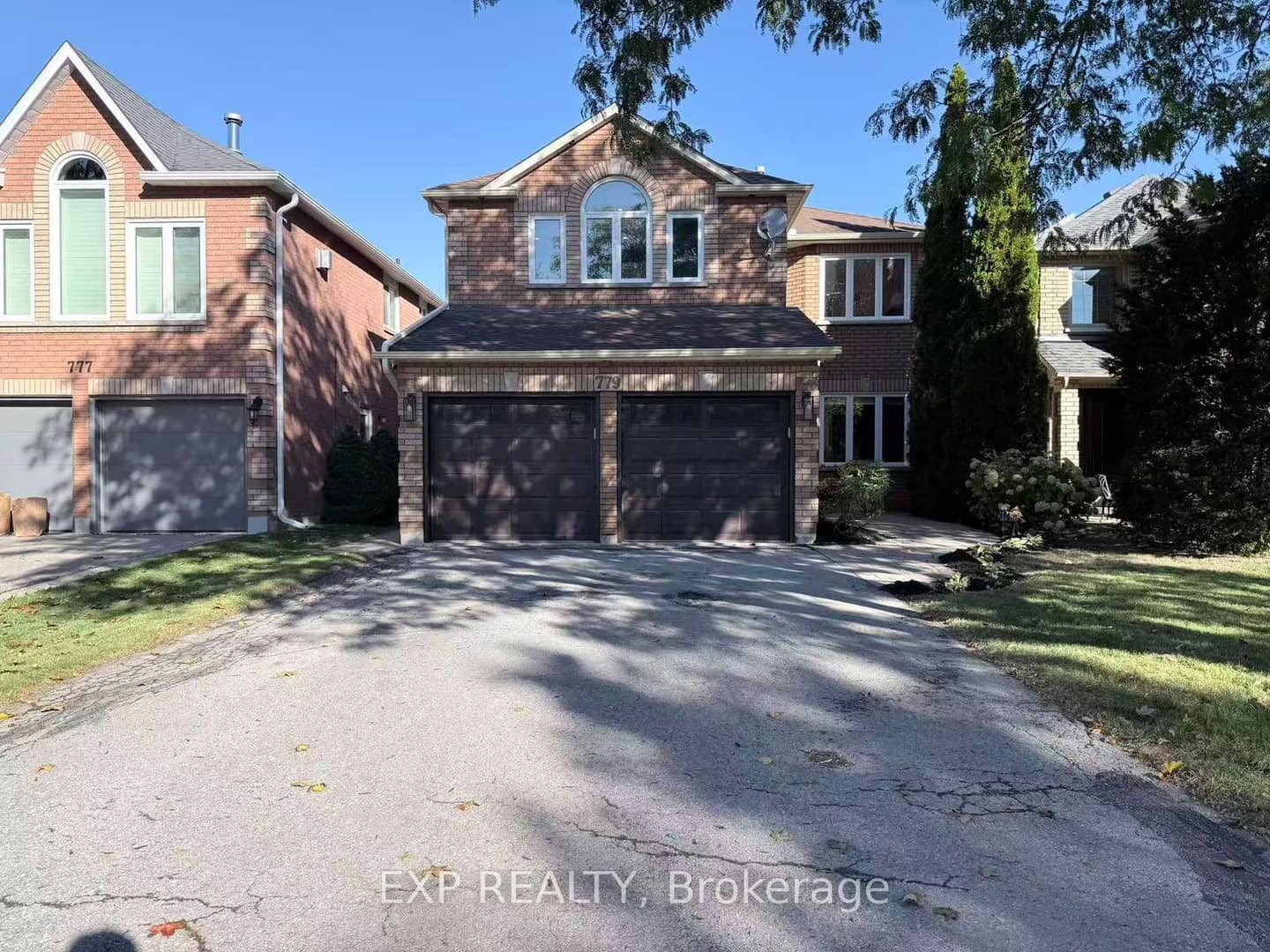 779 Mclaren Street, Newmarket, ON L3Y 8H3