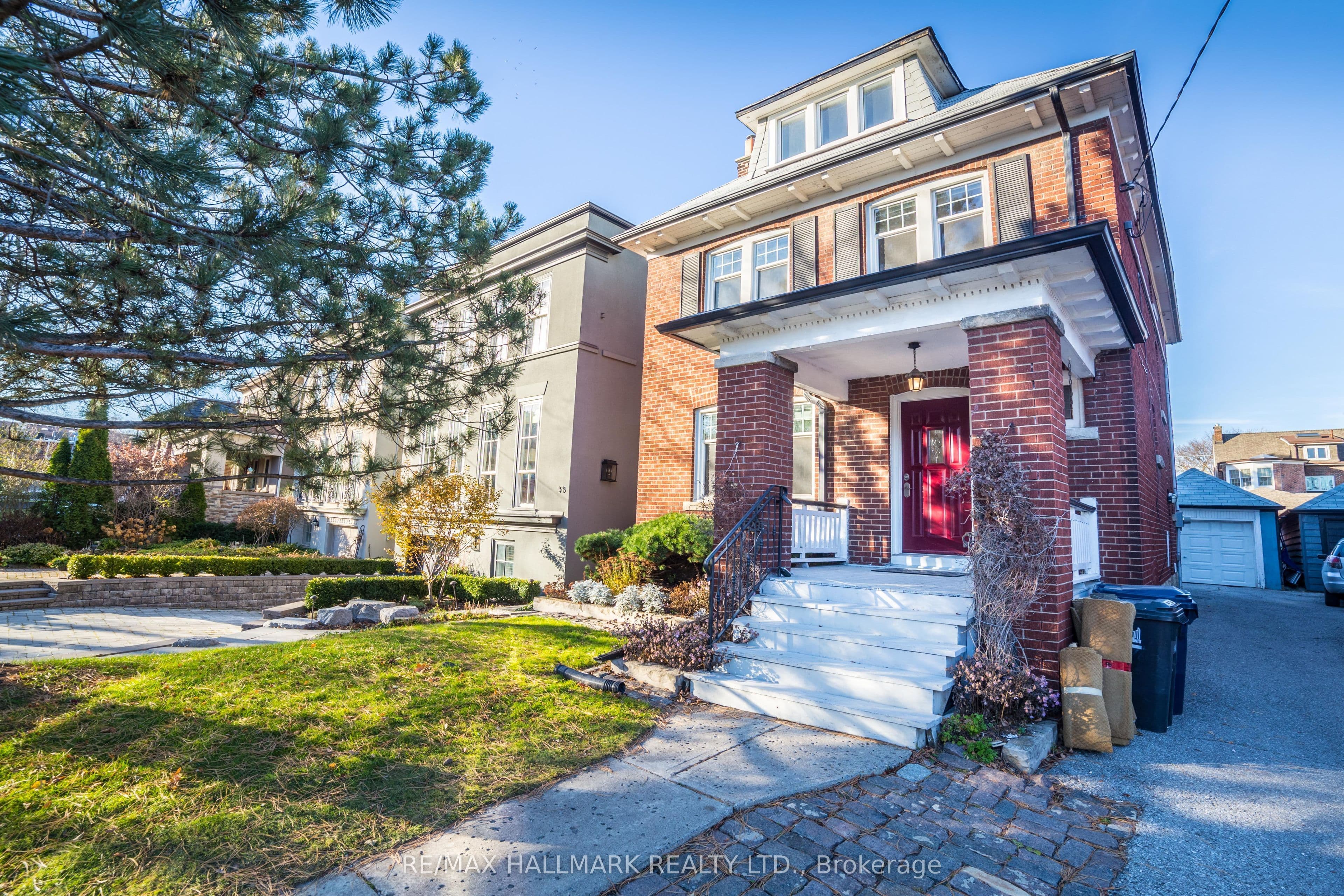 40 Snowdon Avenue, Toronto, ON M4N 2A6