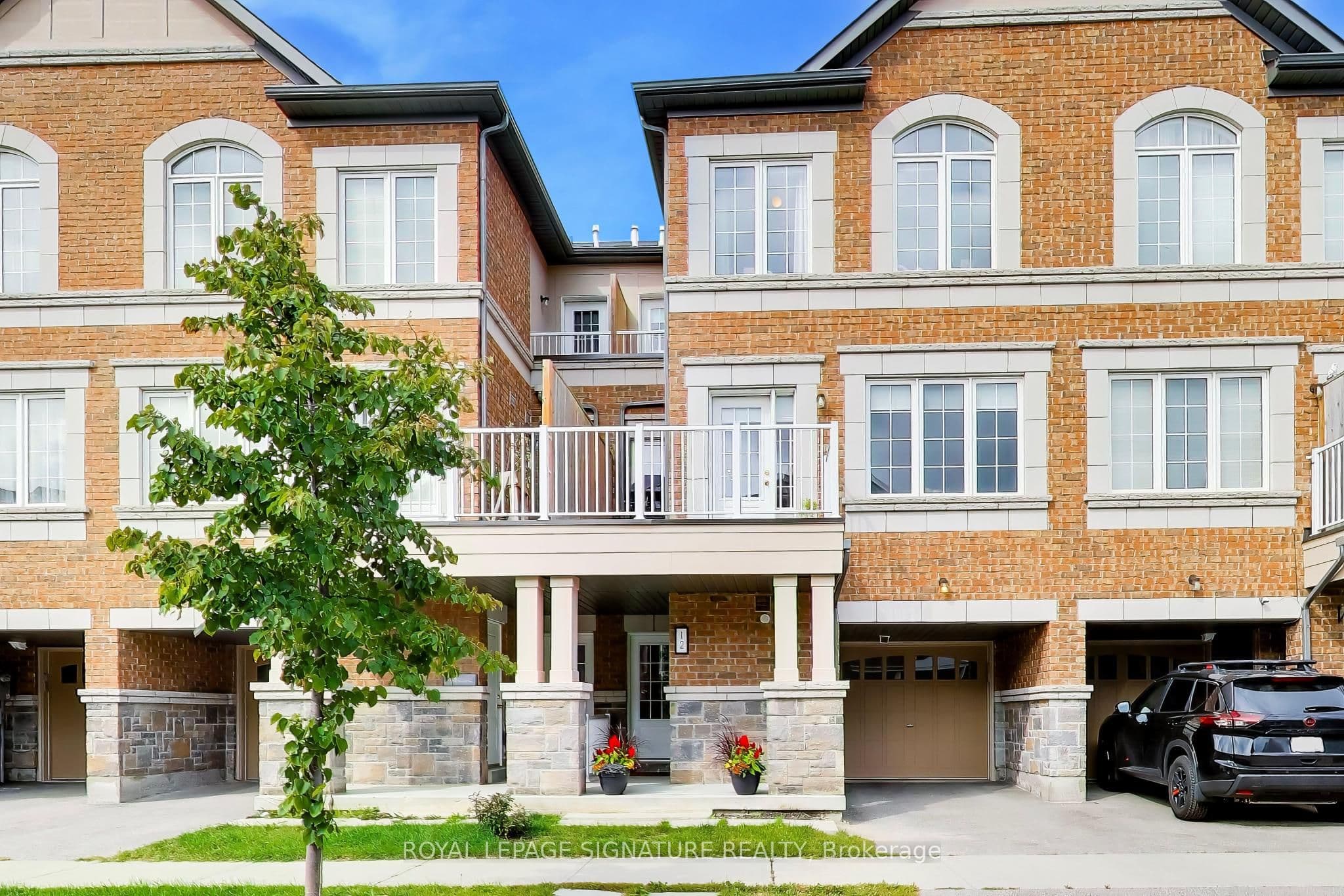 12 McGrath Avenue, Richmond Hill, ON L4S 0K5