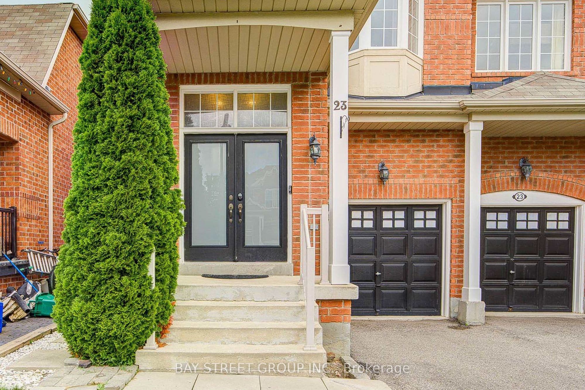 23 Horn Street, Whitchurch-Stouffville, ON L4A 0X9