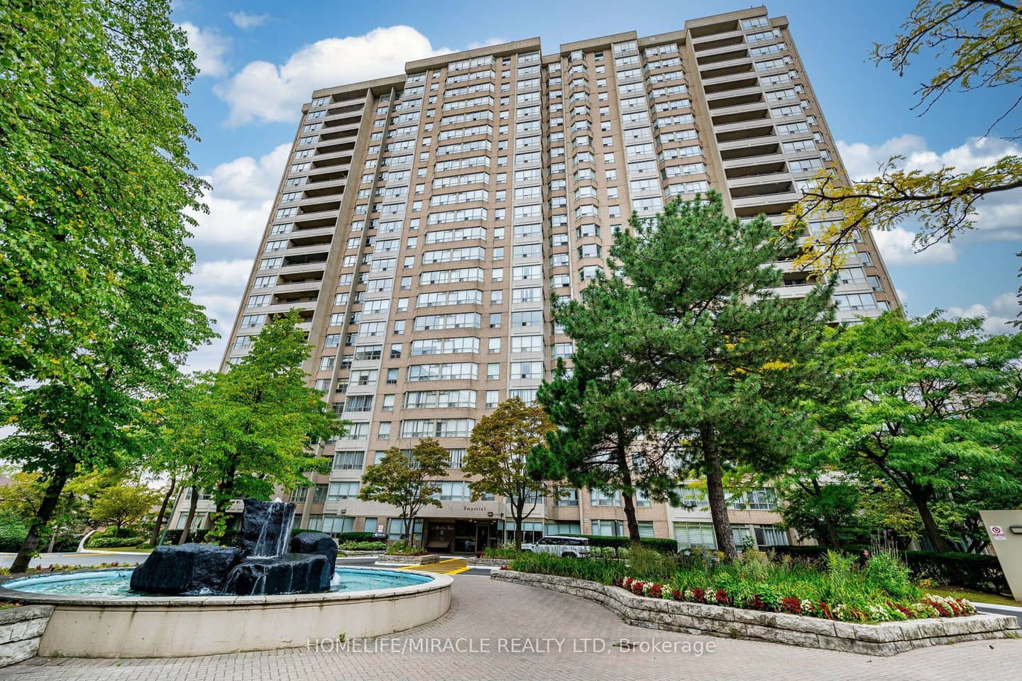 30 Malta Avenue 1809, Brampton, ON L6Y 4S5