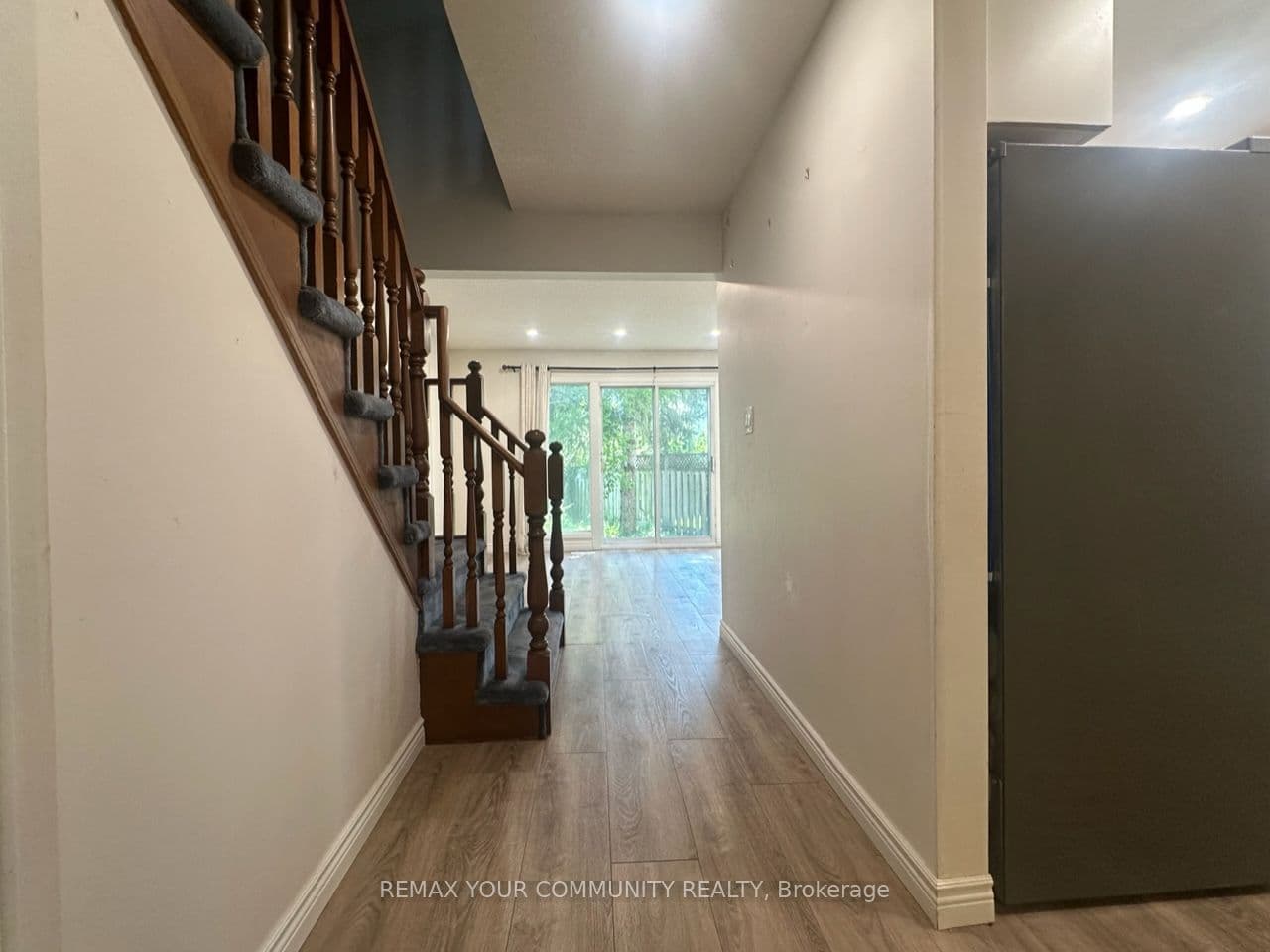 9 Buchanan Crescent, Thorold, ON L2V 4S2