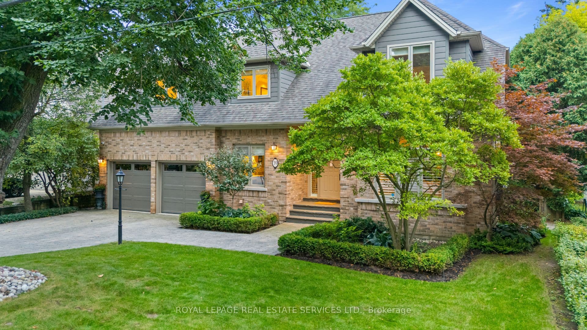 39 Rockingham Drive, Toronto, ON M9A 1P5