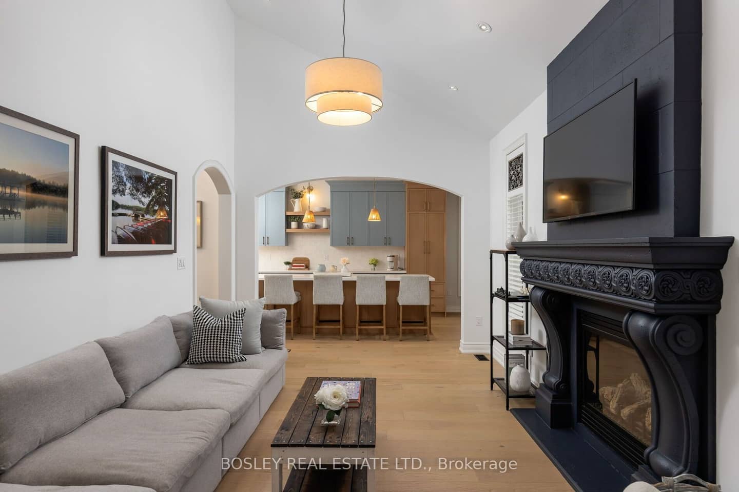 1 Heritage Estates Road, Vaughan, ON L6A 4J7