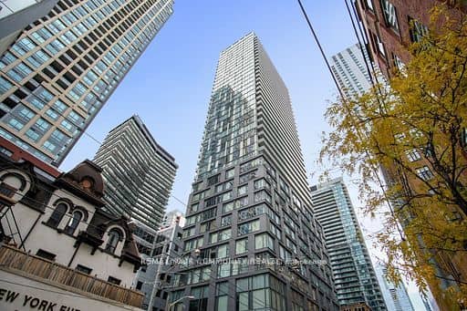 101 PETER Street 602, Toronto, ON M5V 0G6