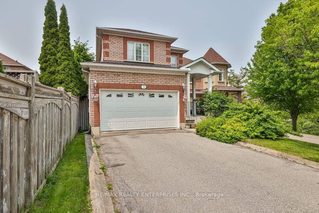 3 Jack Kenny Court, Caledon, ON L7E 2M5